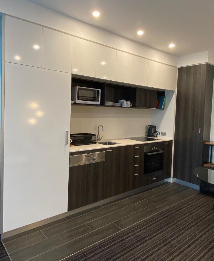 Modern Quiet 1 & 2 Bed Apt Opposite Albert Park Melbourne Eksteriør bilde